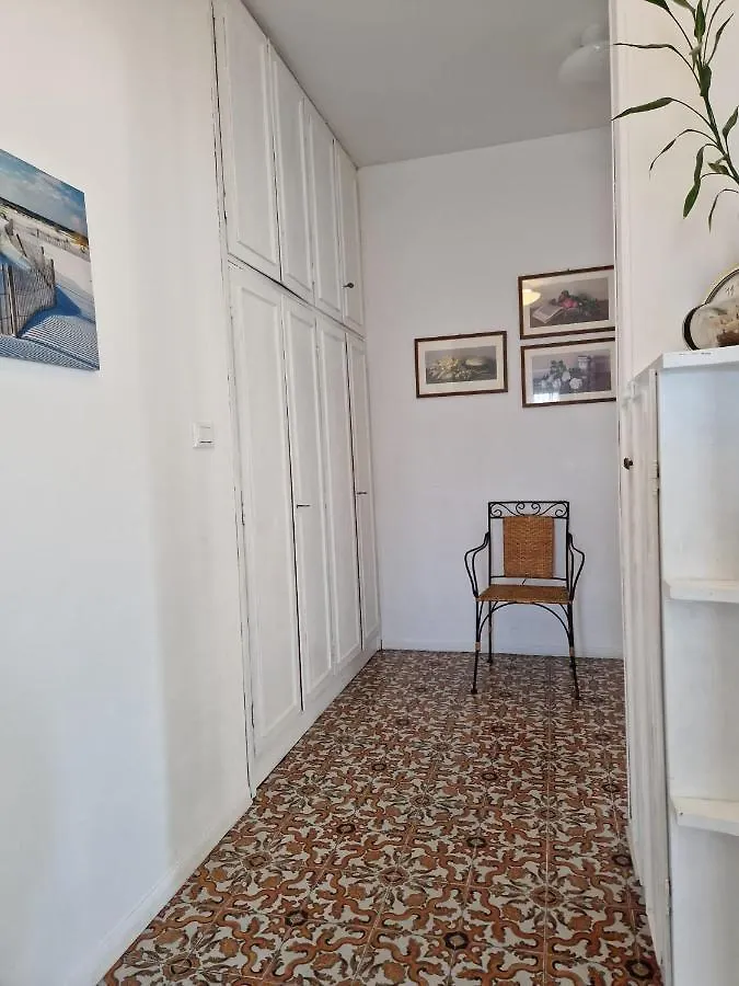 La Casa Di Emy Βίλα Bordighera 0*,  Ιταλία