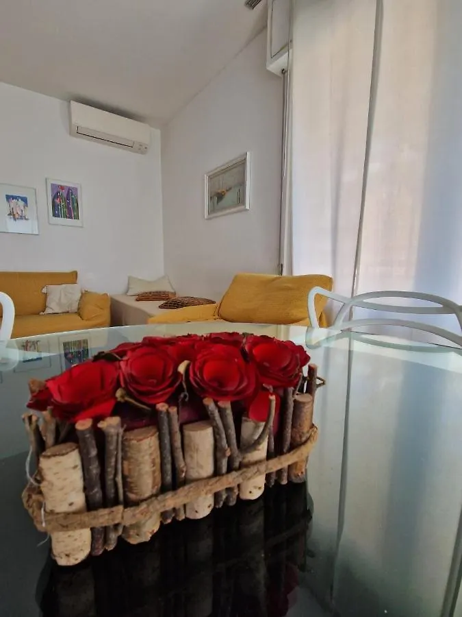 La Casa Di Emy Βίλα Bordighera 0*,